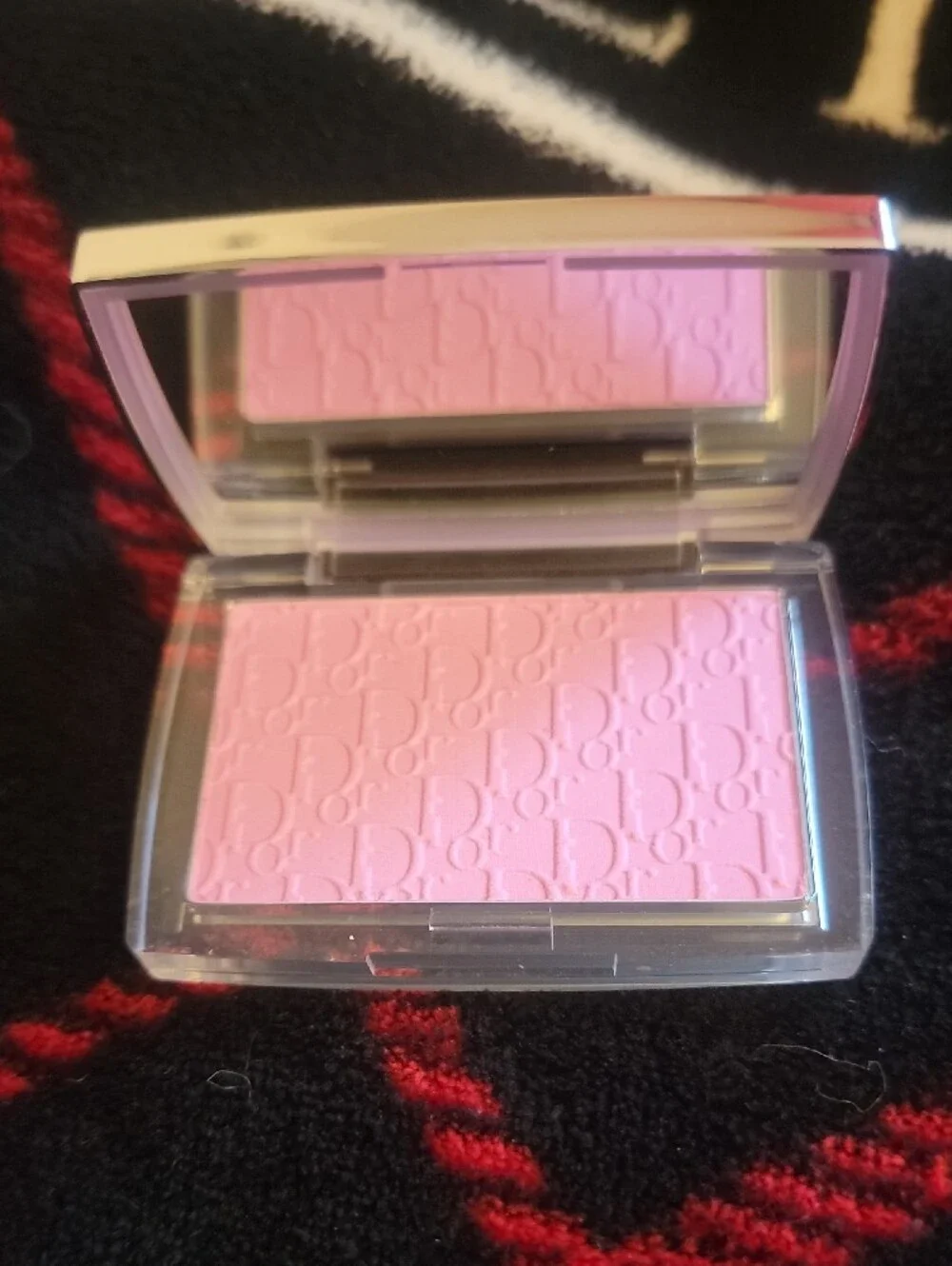 Dior Rosy Glow Compact Blush in Pink Lilac with Silver Frame Brand New